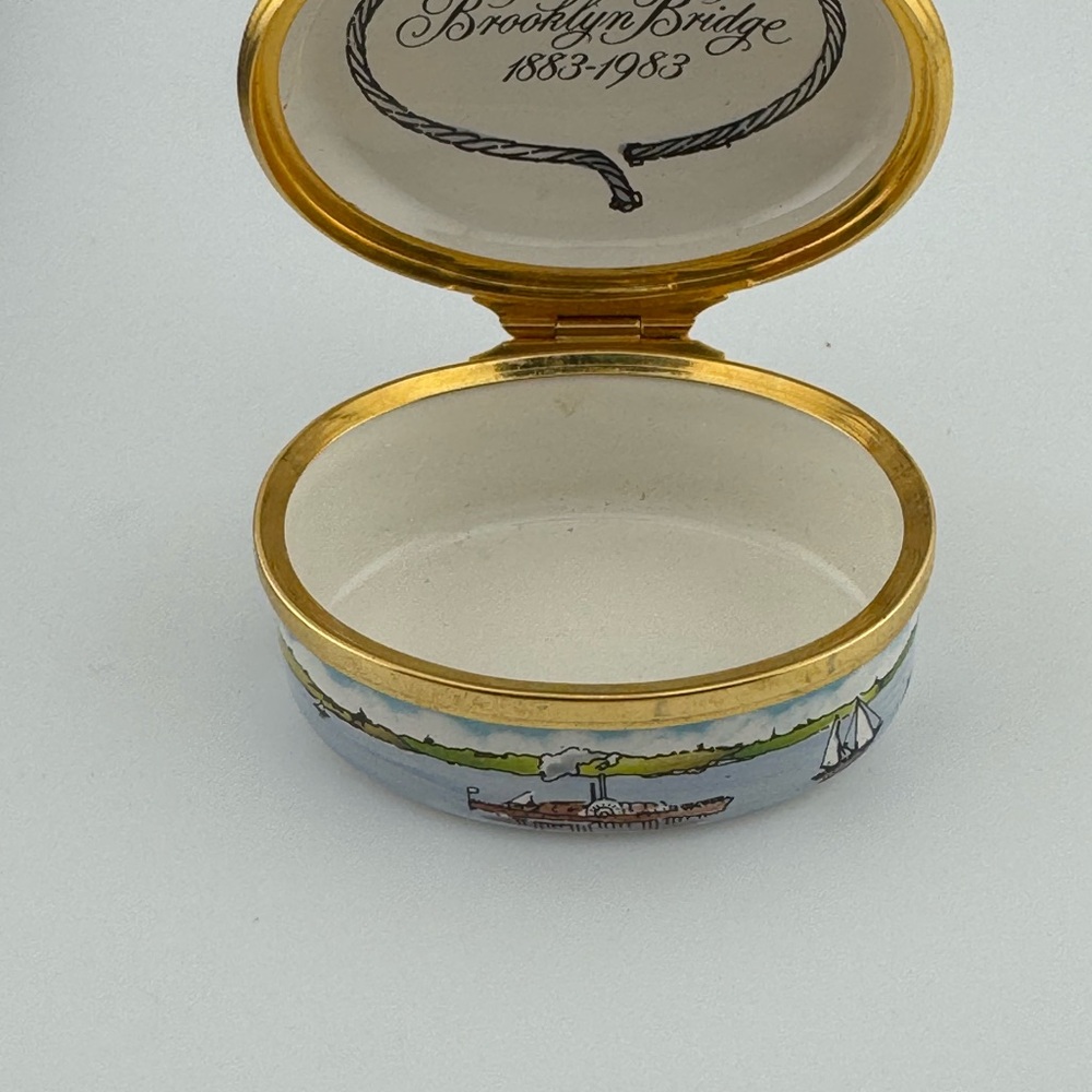 RARE Tiffany Designed Halcyon Enamel Box of the Brooklyn Bridge Centennial NIB - Picture 8 of 11